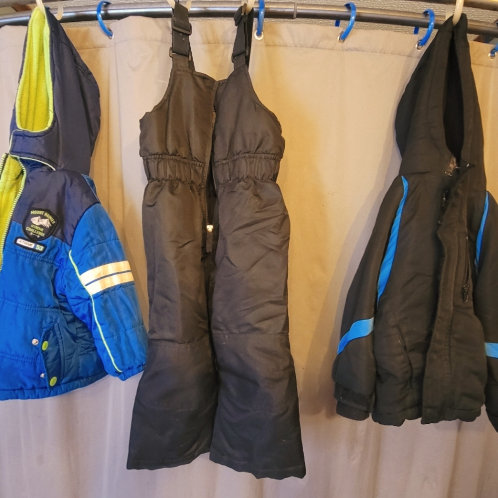 Winter Gear Bundle Option! 2 Coats & a pair of Overhaul Snow pants.